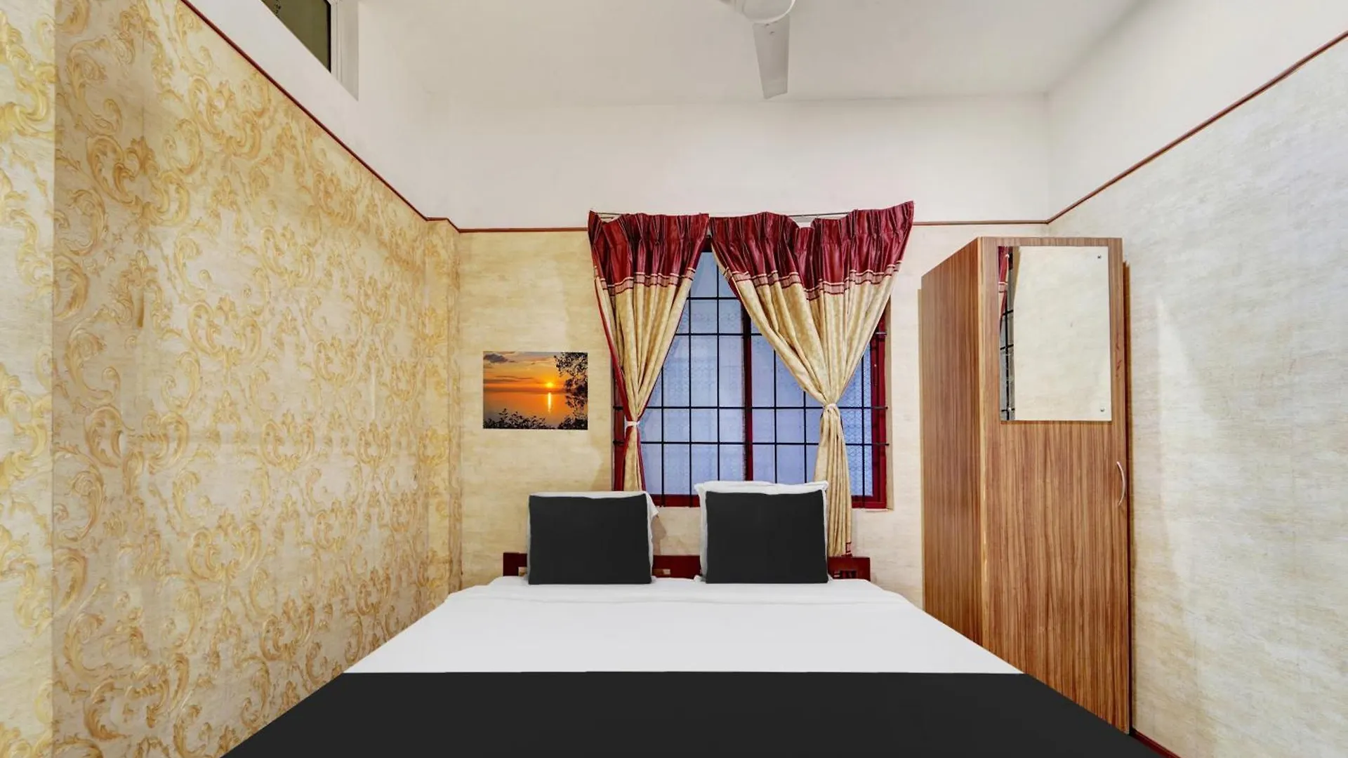 Hotel Super Collection O Vazhakkala Kakkanad Kochi